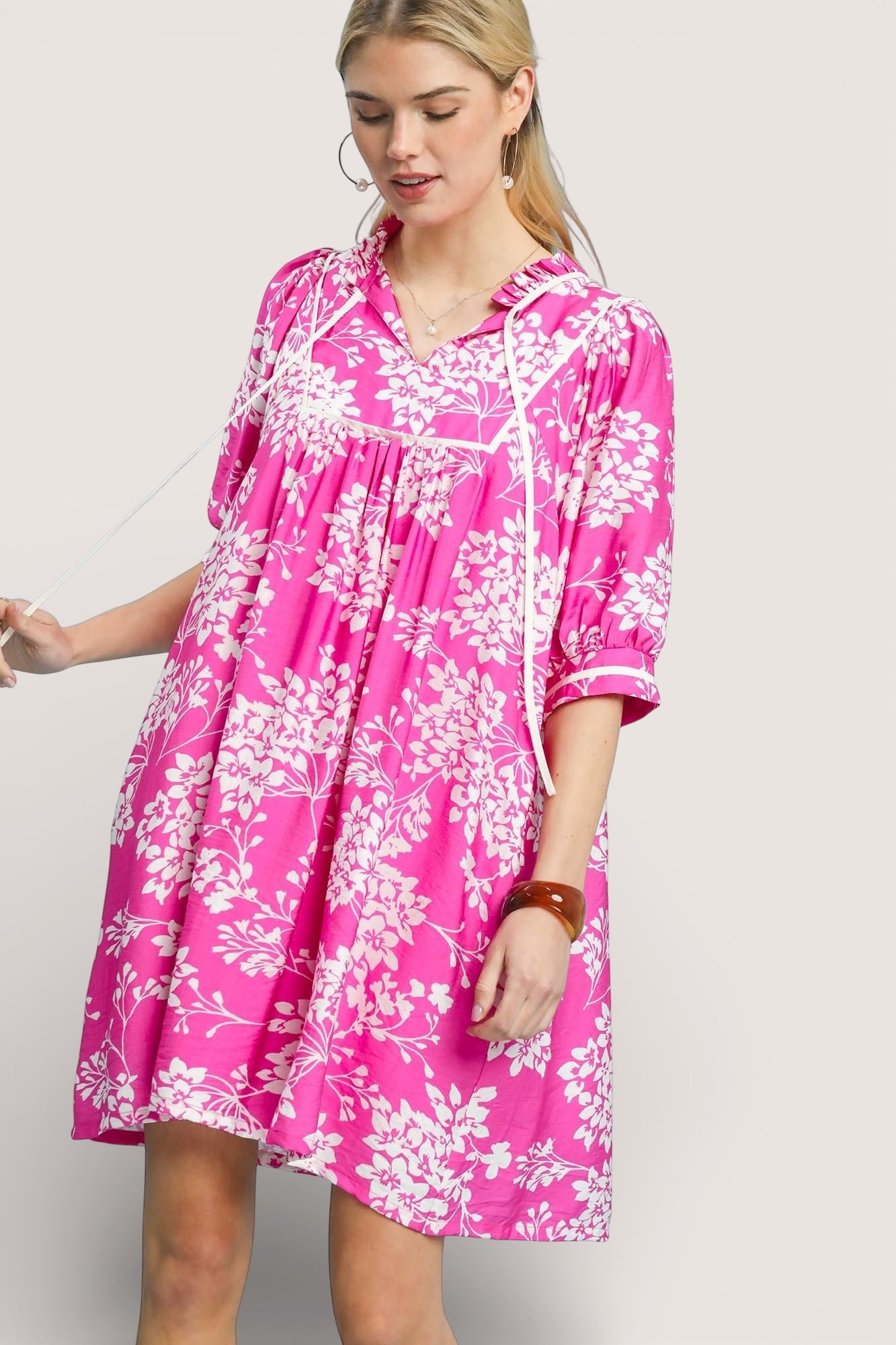 Umgee floral babydoll dress with pockets, pink with white blossoms