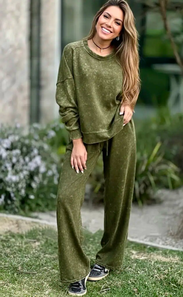 Full Size Round Neck Long Sleeve Top and Pants Set Plus Size | Loungewear Sets Daverri Fashions