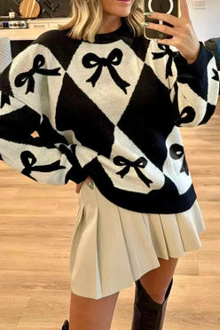 Bow Pattern Long Sleeve Contrast Sweater - DAVERRI FASHIONS