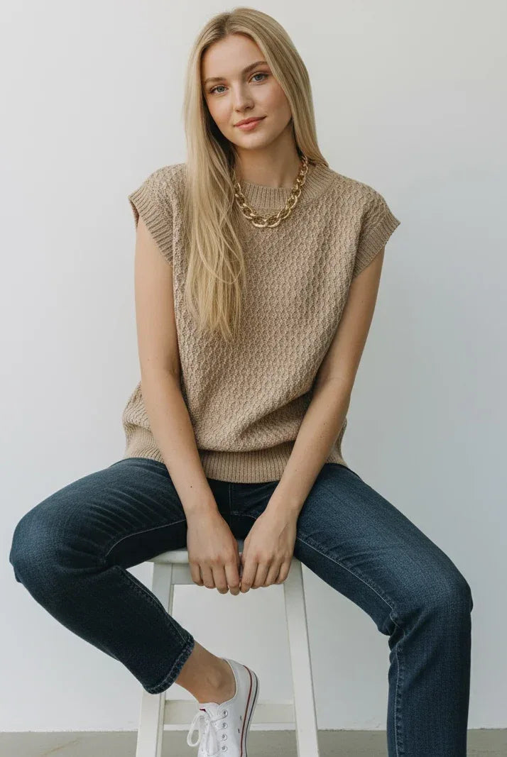 Knit Sweater Vest - DAVERRI FASHIONS