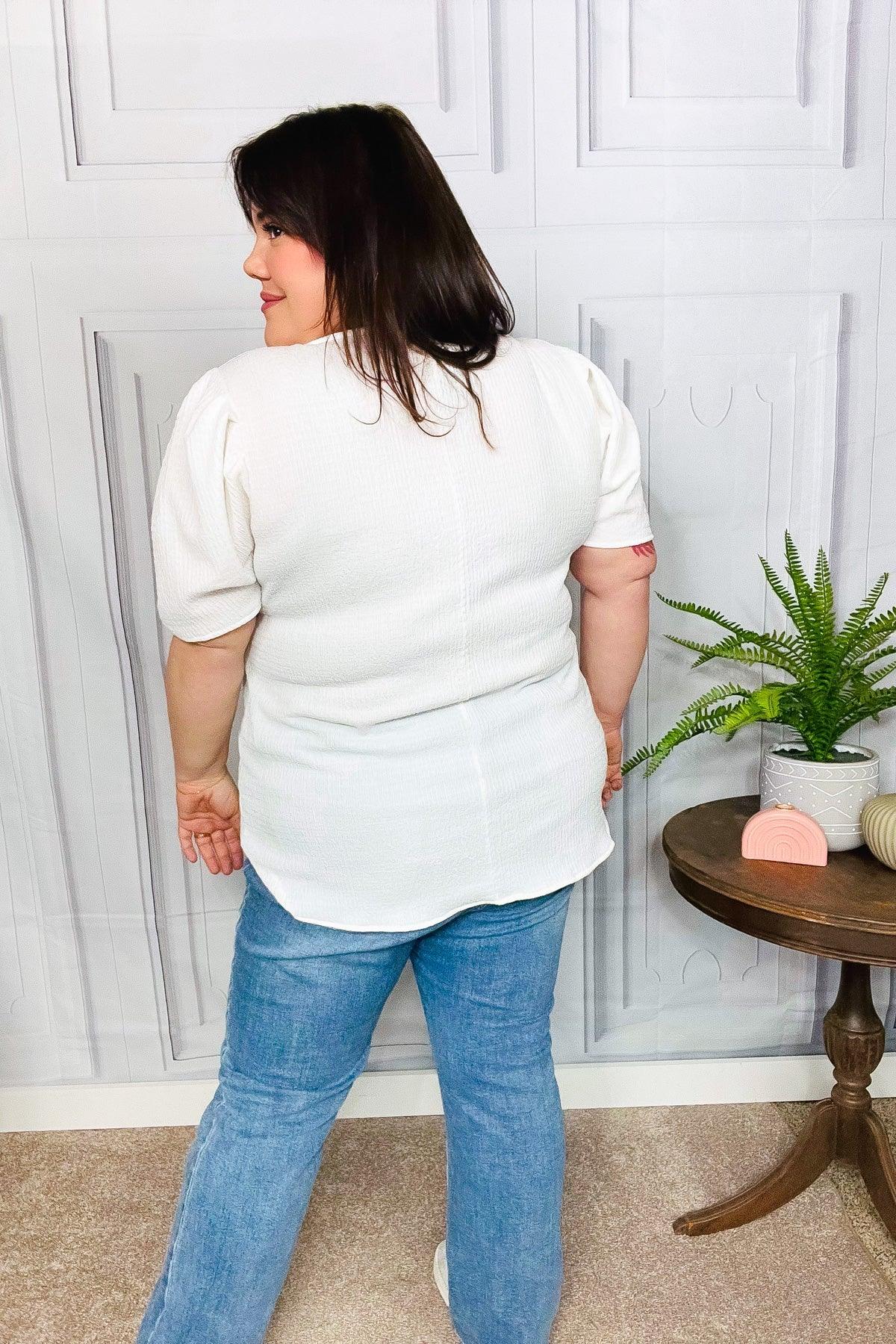 Stand Out White Crinkle Textured Woven Puff Sleeve Top | Daverri Fashions