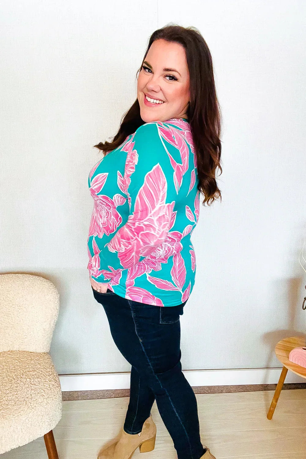 Find Love Aqua/Pink Fitted Floral Print Buttery Soft Knit Top | Daverri Fashions