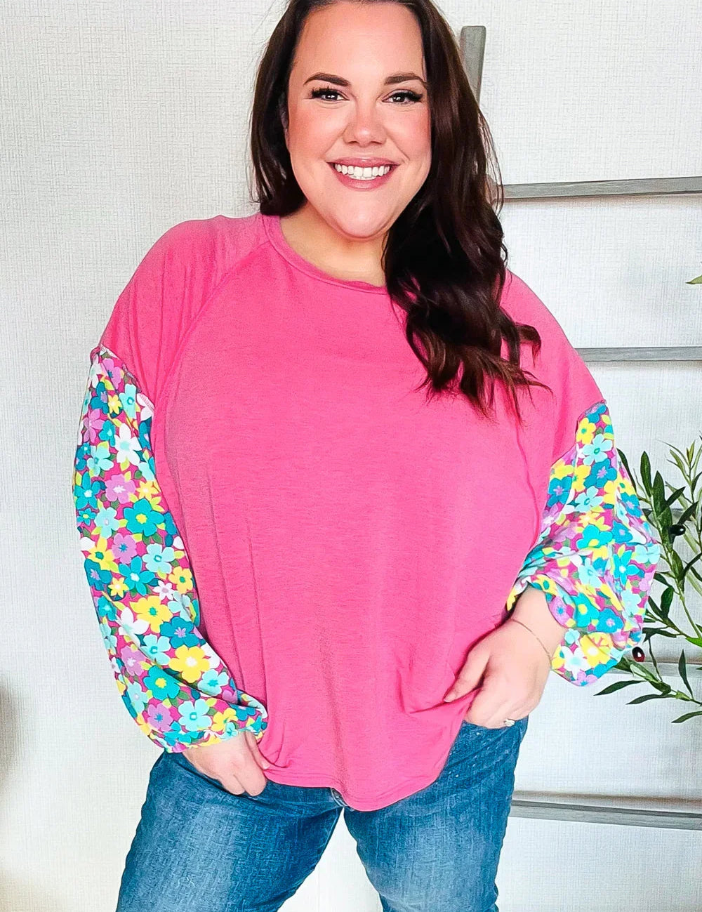 Lock Eyes Pink & Floral Bubble Sleeve French Terry Pullover | Daverri Fashions