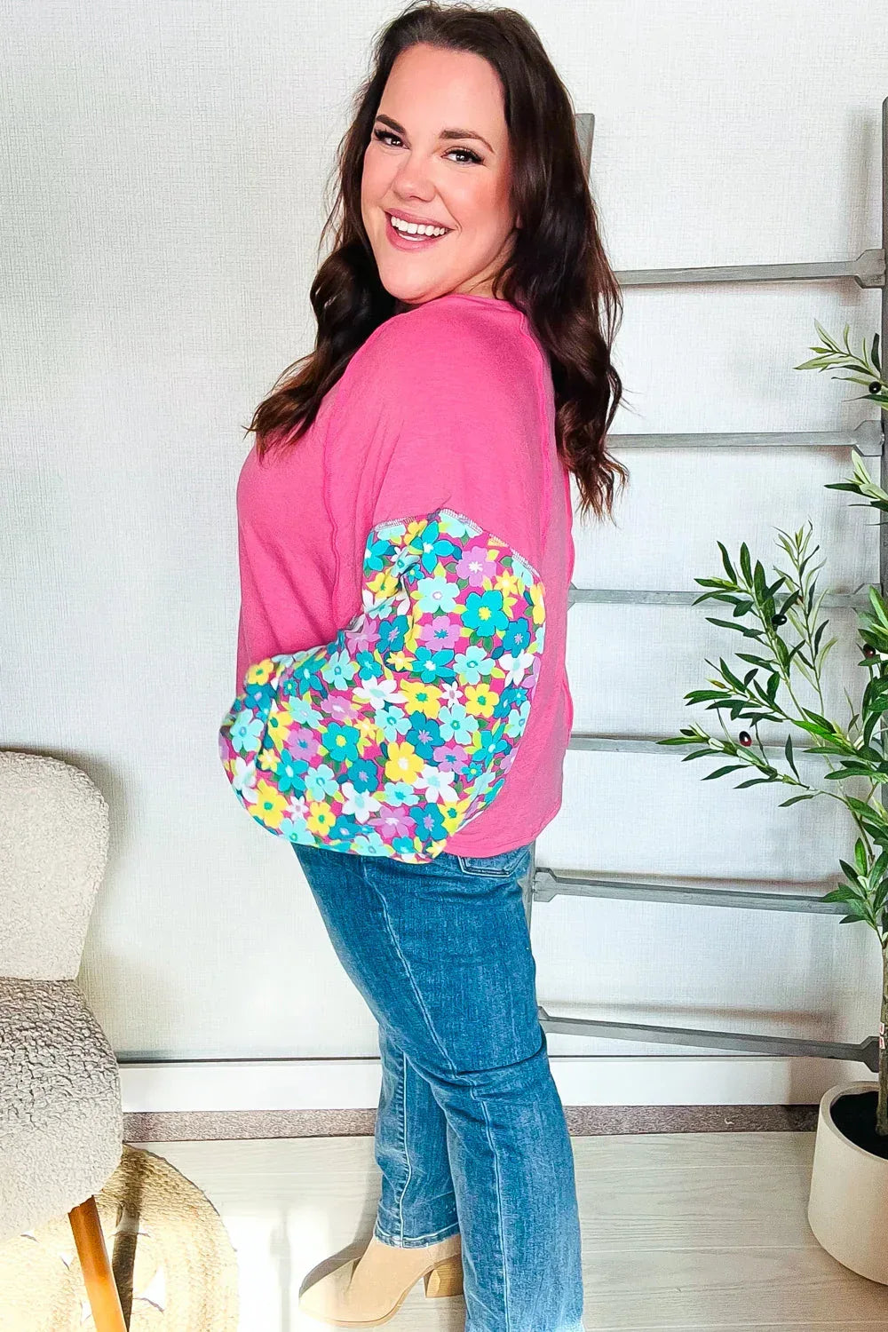 Lock Eyes Pink & Floral Bubble Sleeve French Terry Pullover - DAVERRI FASHIONS