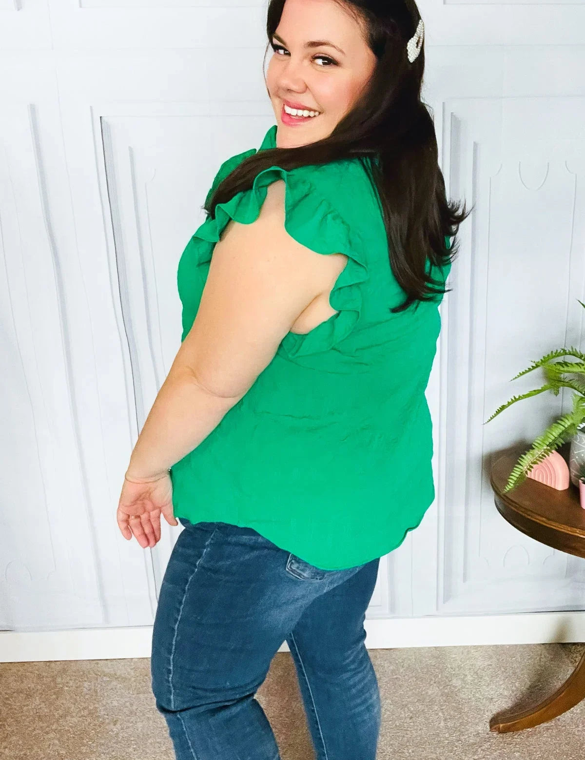 Glamorous In Kelly Green Textured Ruffle Mock Neck Top | Daverri Fashions
