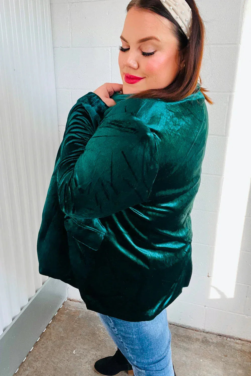 Dazzling Hunter Green Velvet Lapel Blazer - DAVERRI FASHIONS