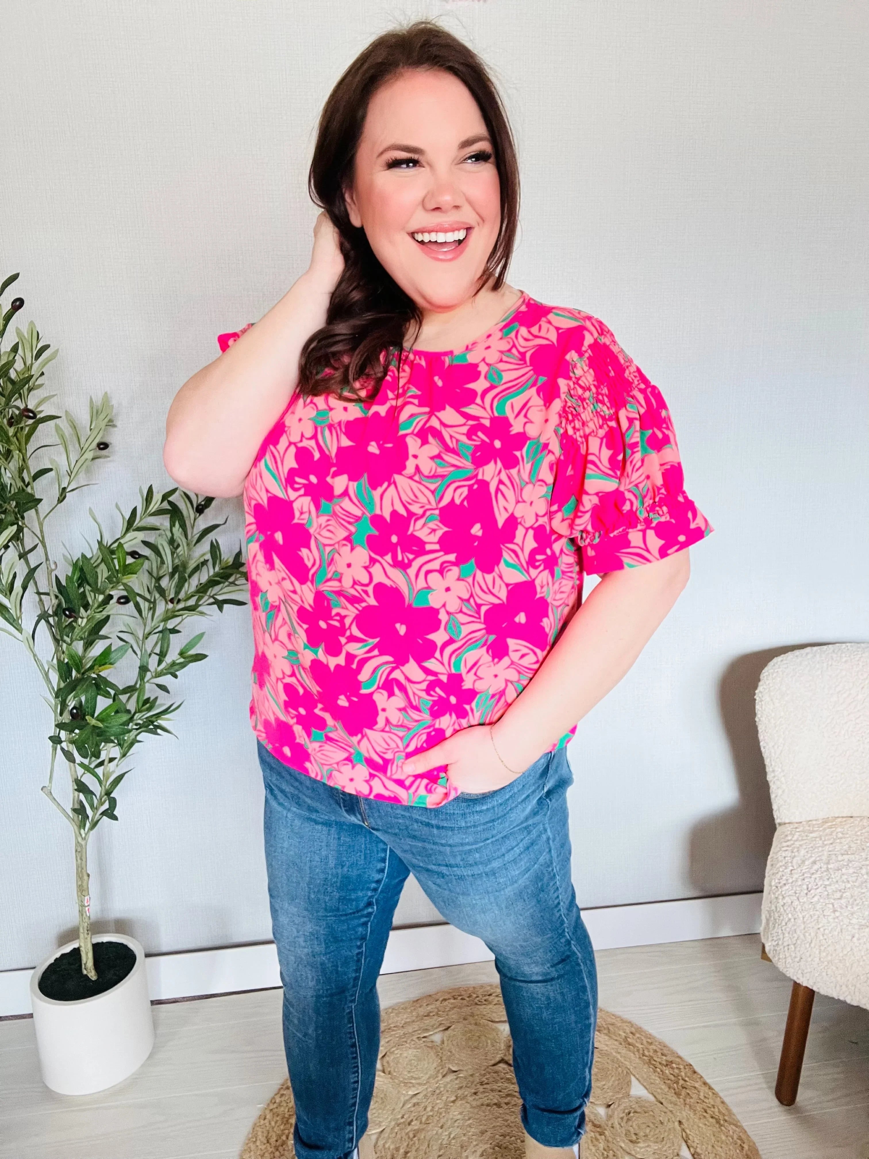 Vacay Vibes Floral Back Keyhole Short Smocked Banded Sleeve Top | Daverri Fashions