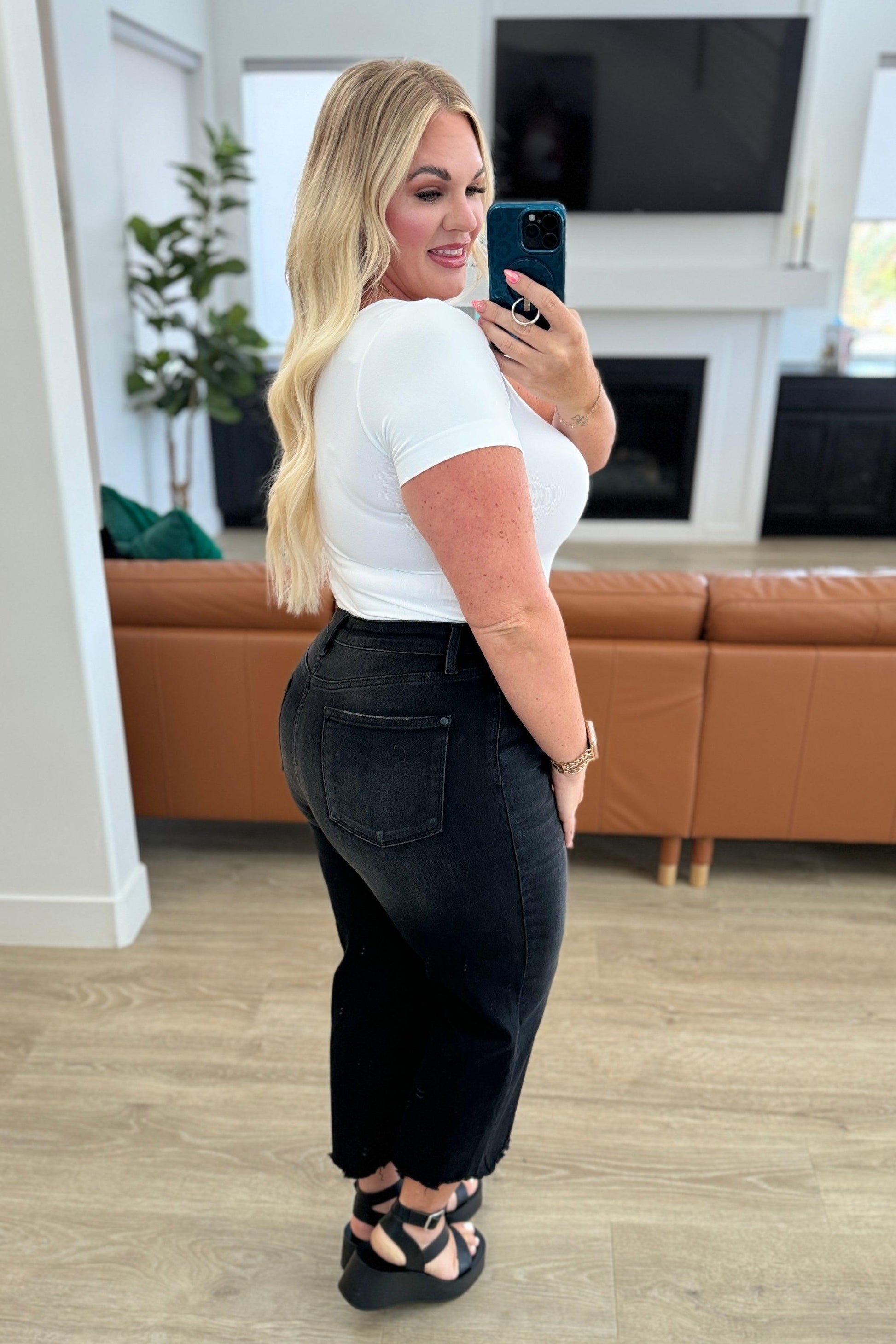 Ryan High Rise Button Fly Wide Leg Crop Jeans Jeans