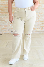 Selena High Rise Distressed 90's Straight Jeans in Bone Jeans