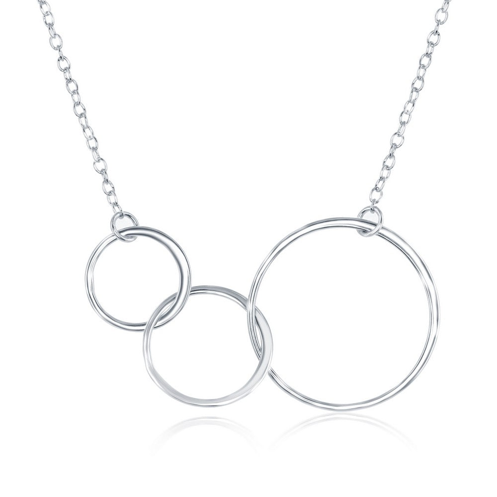 Sterling Silver Interlocking Graduating Three-Generation Open Circle Necklace Necklaces