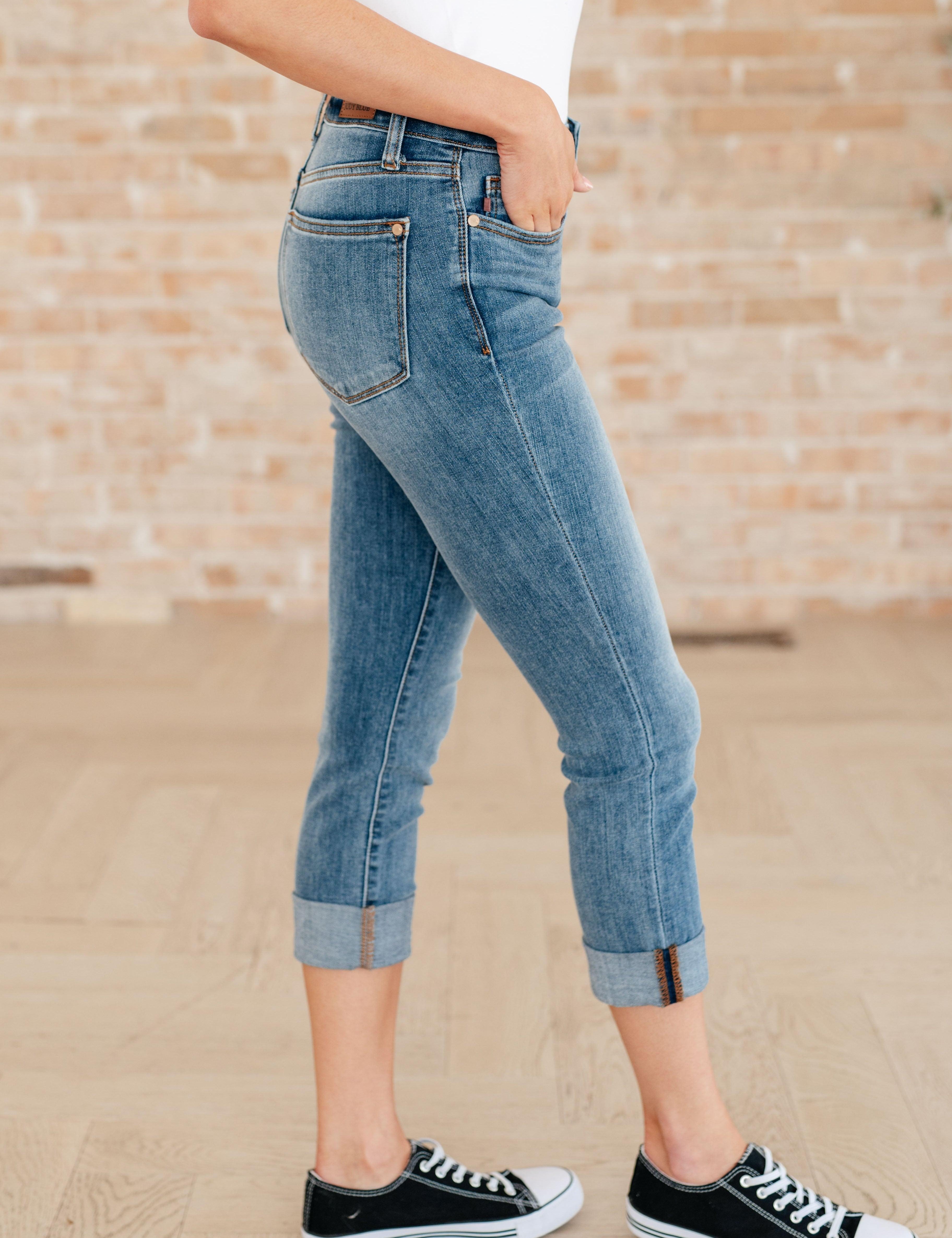 Judy Blue Laura Mid Rise Cuffed Skinny Capri Jeans | Jeans Daverri Fashions