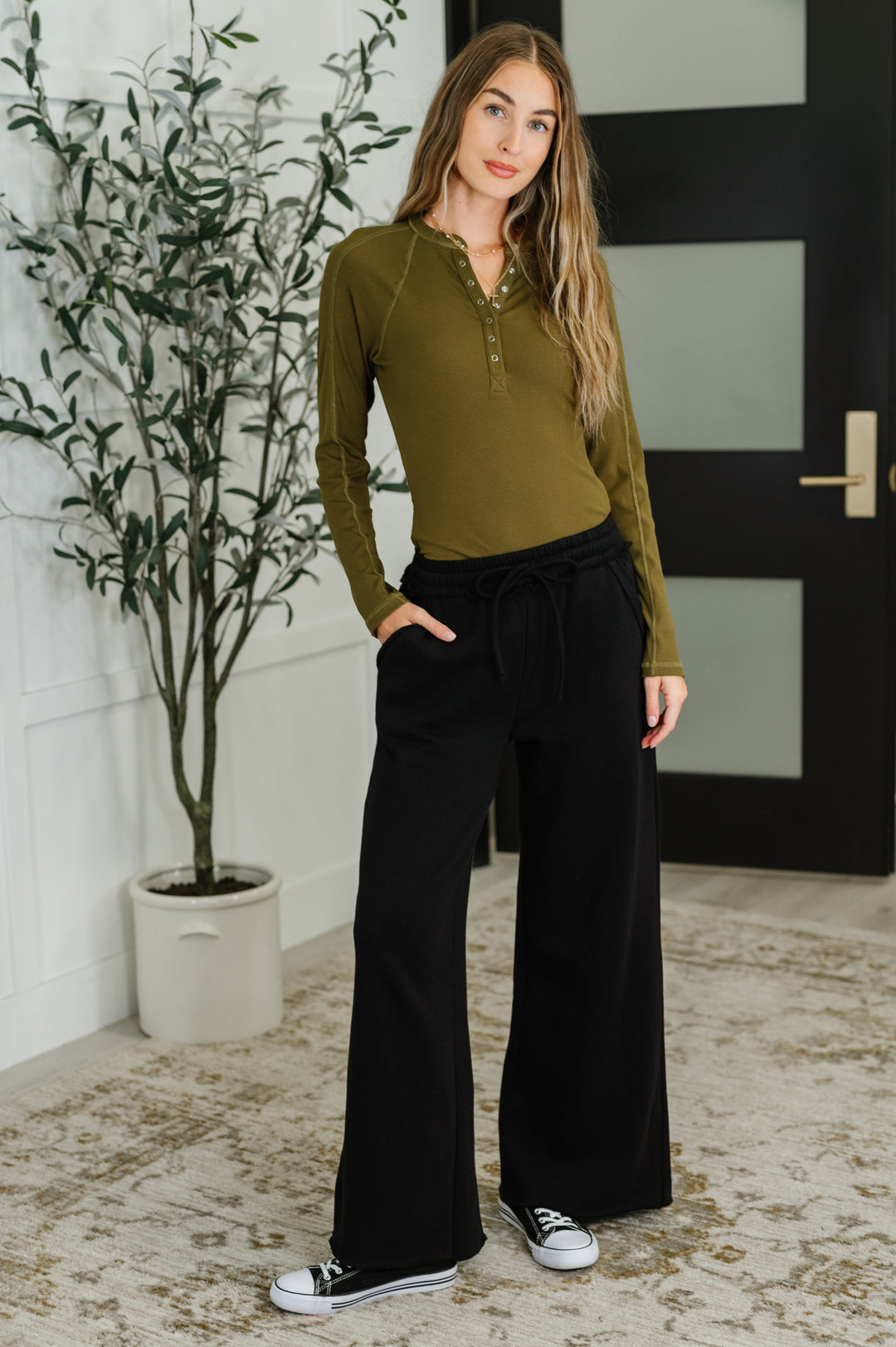 Lounge Line Wide Leg Sweats in Black | Womens Daverri Fashions