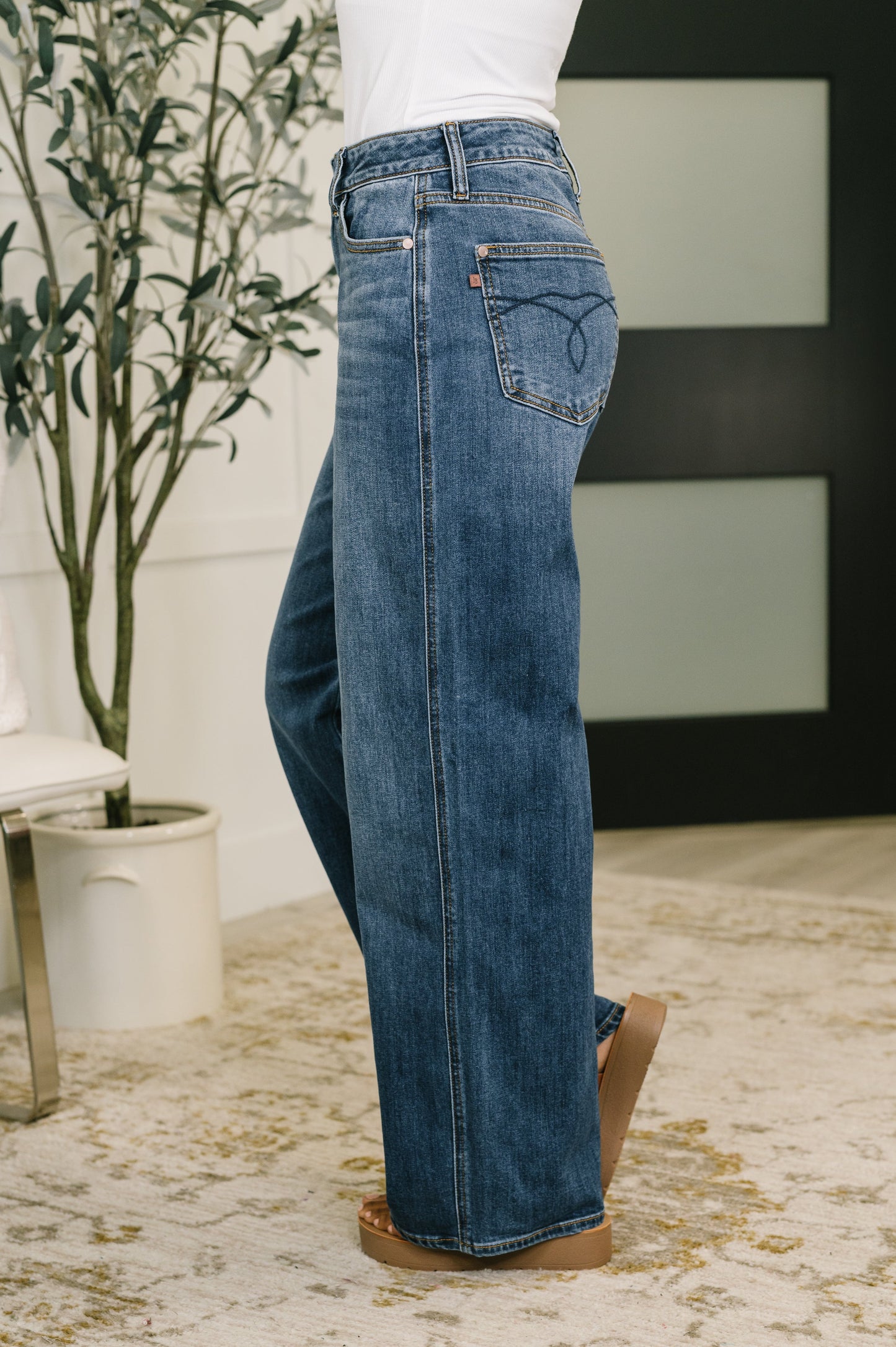 Blue denim Marie high-waist Wilhelmina baggy jeans with Levi’s logo