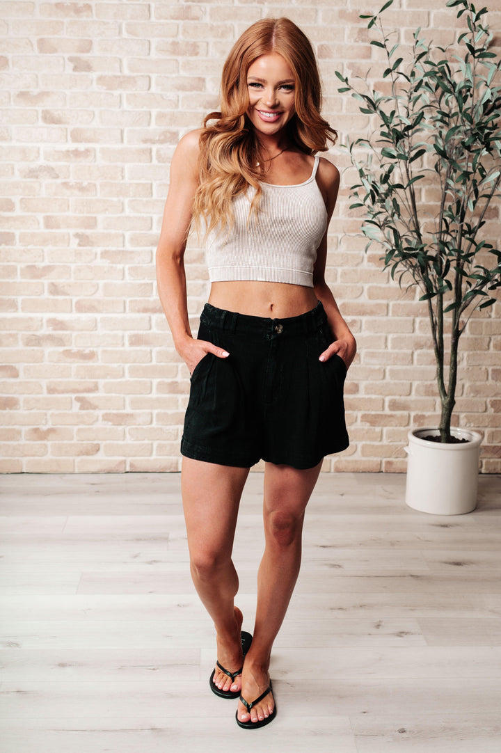 Black Cotton High Waisted Pleated Shorts Bottoms