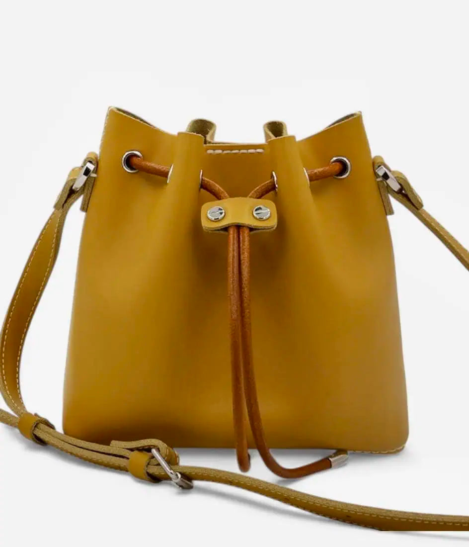 Camille Leather Hand-stitched Bucket Bag | Handbags Daverri Fashions