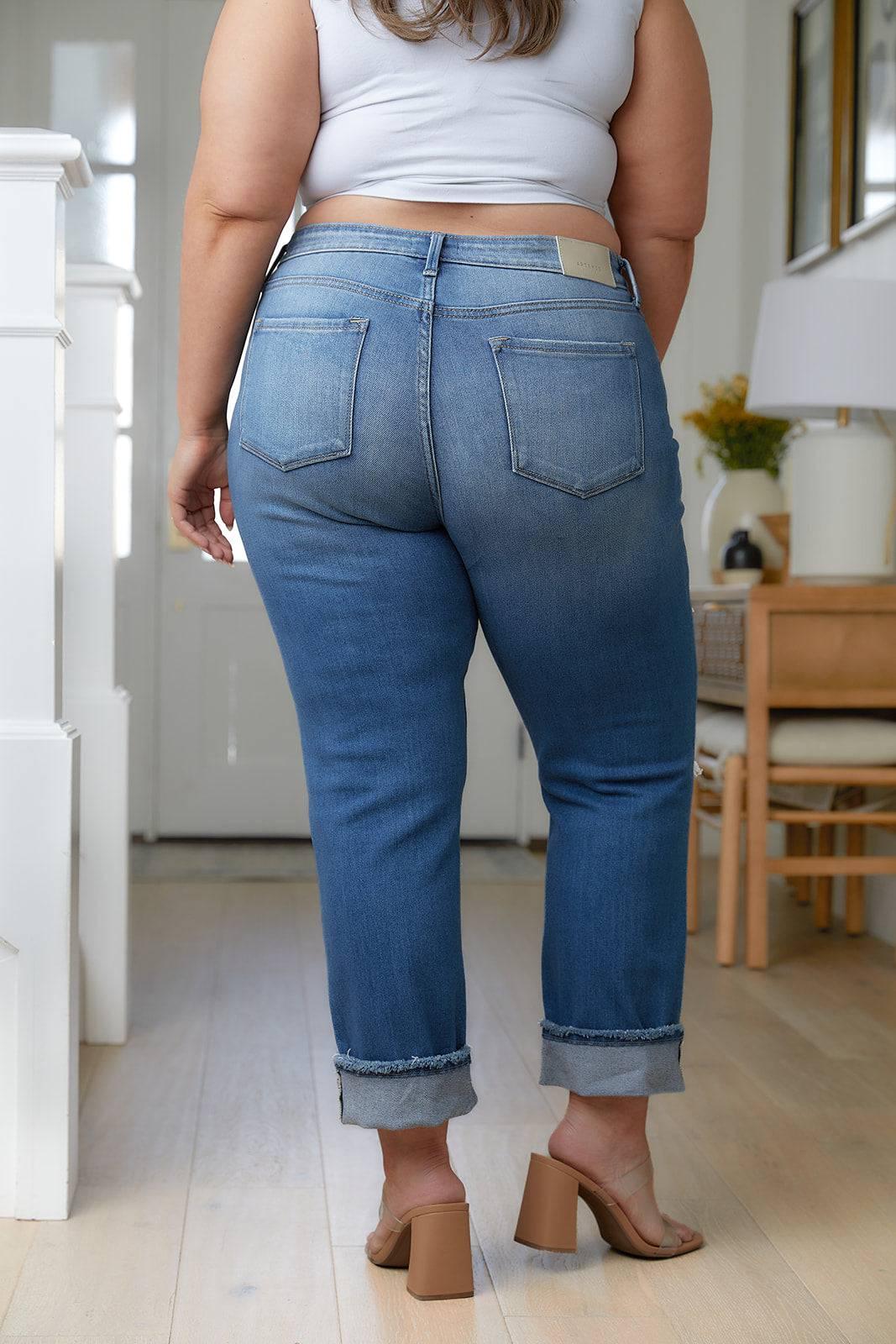 Plus Size Distressed High Waisted Straight Jeans Jeans