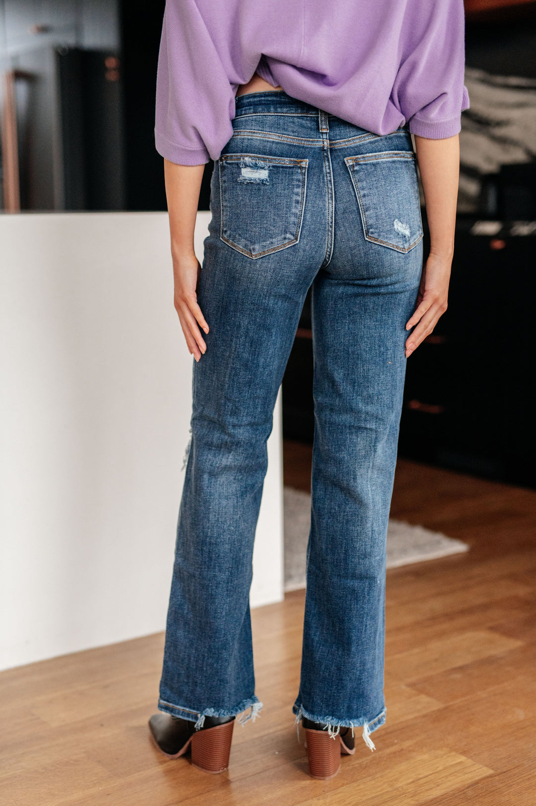 Rose High Rise 90's Straight Jeans in Dark Wash Jeans