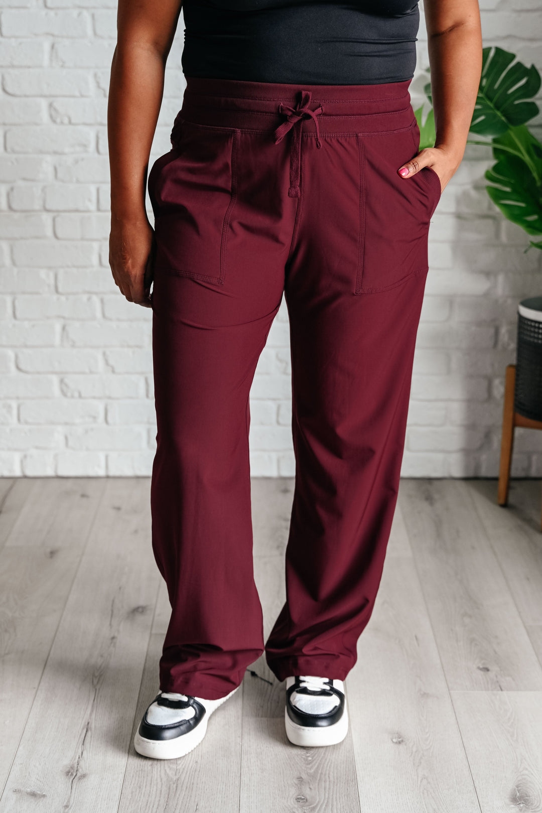 Runner's High Drawstring Joggers in Red Merlot Athleisure