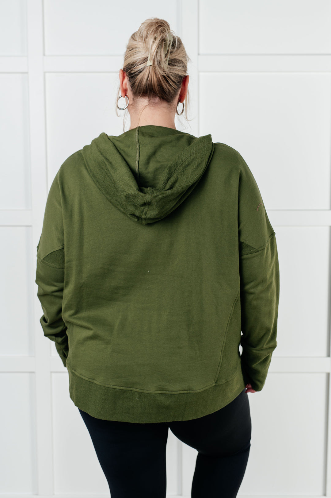 Simple Snug Snap Hooded Pullover Tops