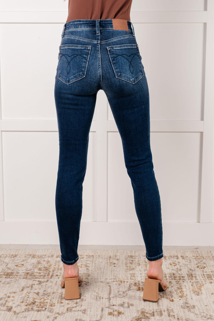 Judy Blue Mid Rise Thermal Vintage Skinny Jean Jeans
