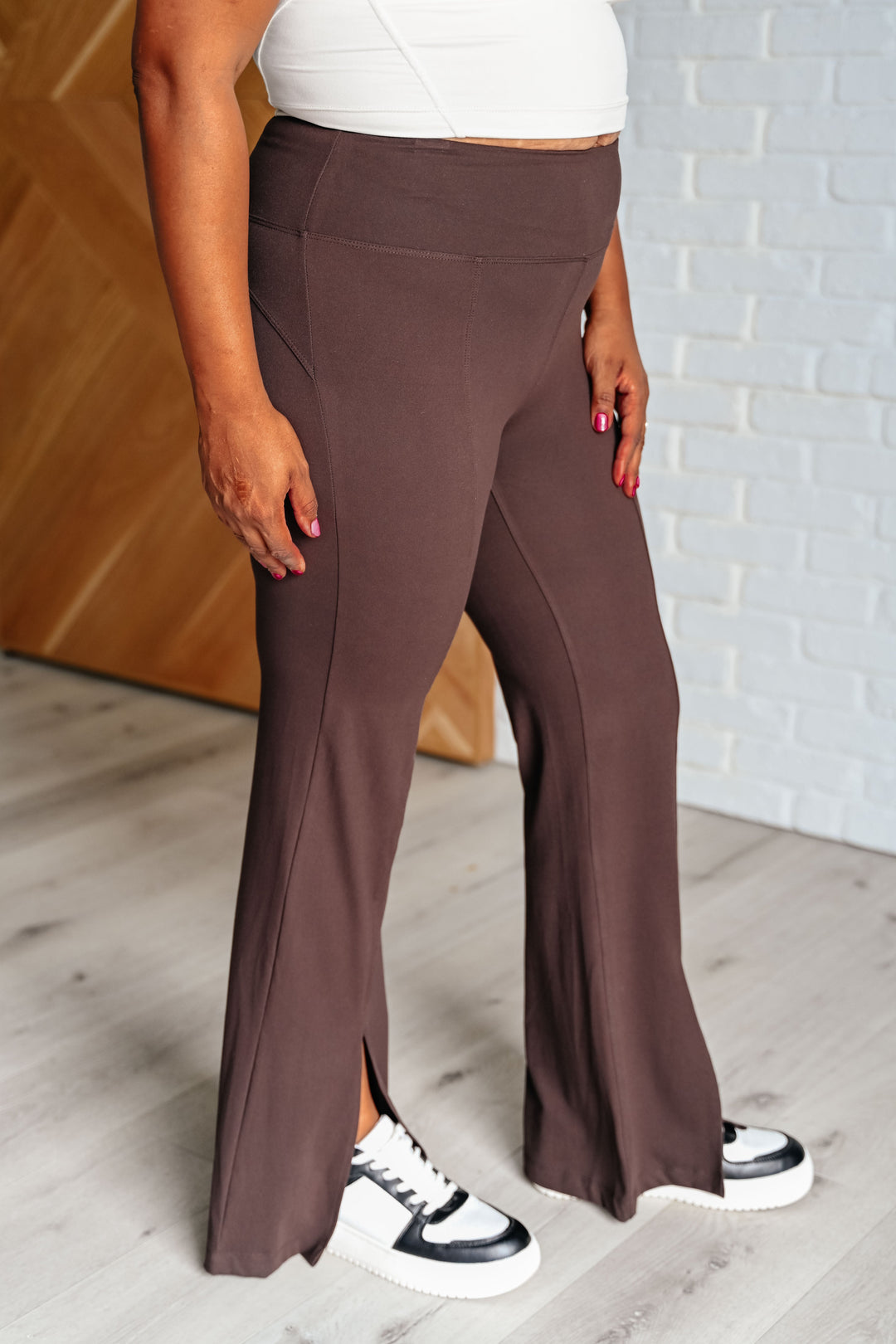 Stamina Stride Flare Leggings in Espresso Athleisure