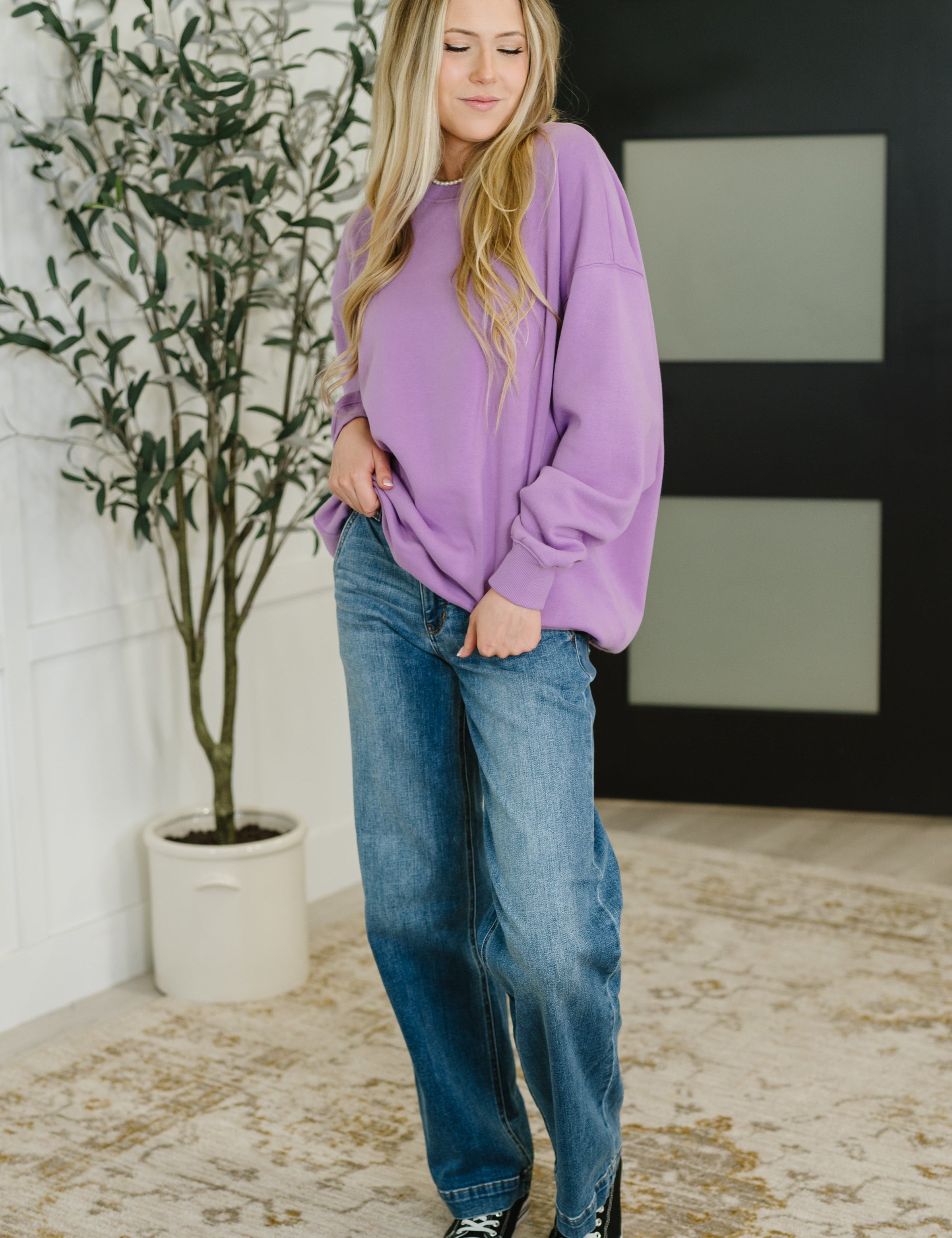 Sunday Snug Relaxed Pullover in Lavender | Womens Daverri Fashions