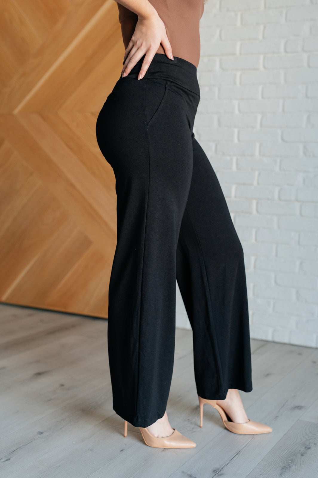 Magic Wide Leg Pants in Black Bottoms