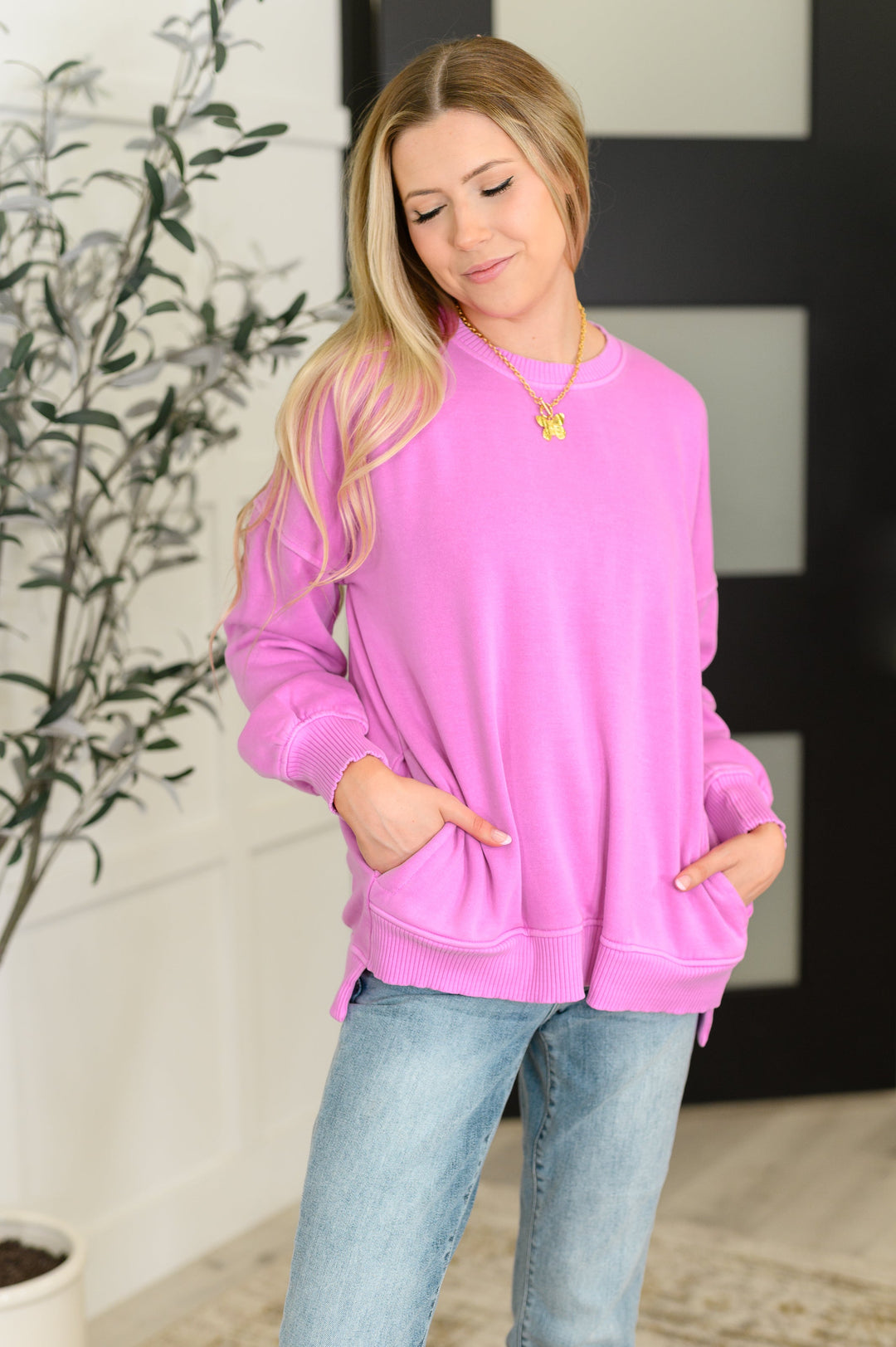 Stepped Hem Pullover in Bright Mauve
