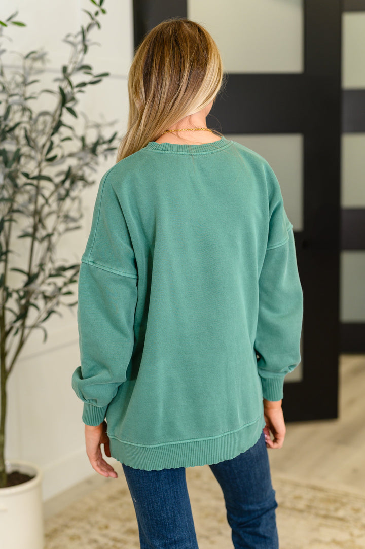 Stepped Hem Pullover in Dark Green