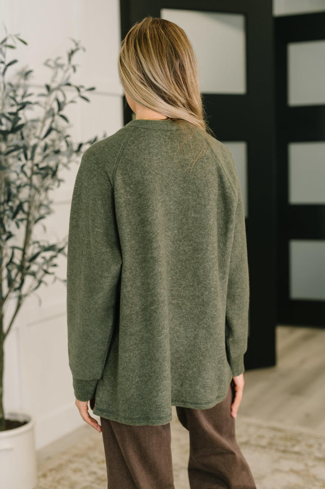 Urban Flux Scooped Hi-Low Long Pullover in Olive | Womens Daverri Fashions