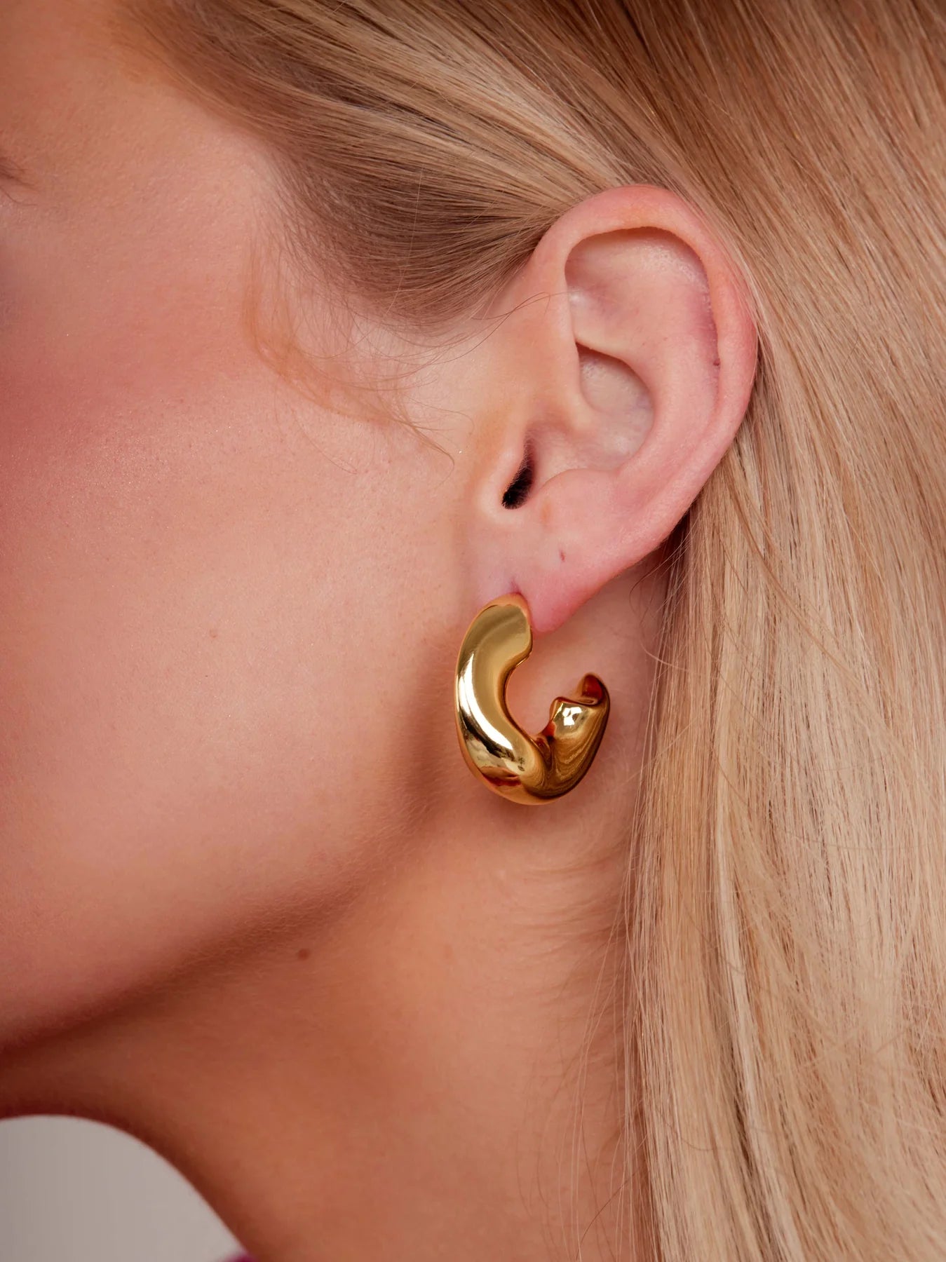 Small Puffy Hoop Earrings Earrings