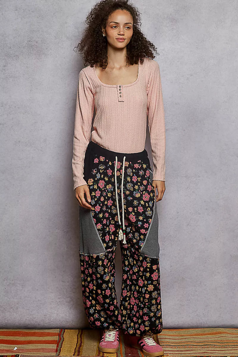 POL Square Neck Cropped Knit Top with Curved Hem | Daverri Fashions
