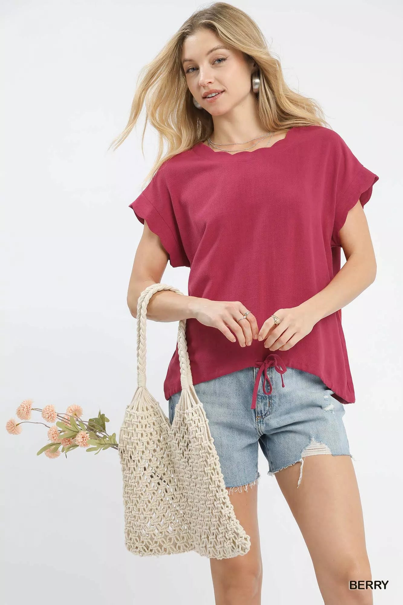 Umgee Linen Scalloped Round Neck Top in berry color