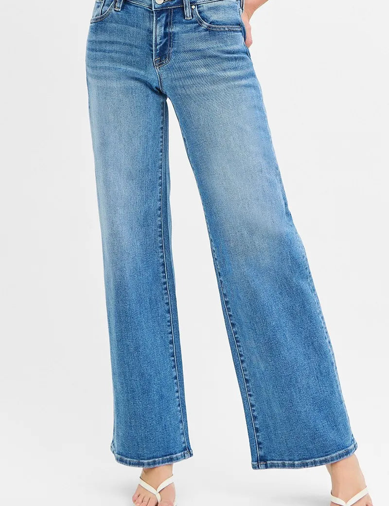 MEDIUM RISEN Full Size Low Rise Wide Leg Jeans | Jeans Daverri Fashions