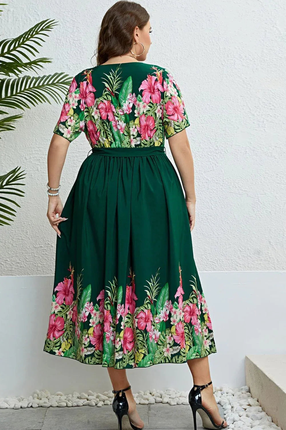 Honey Floral Tie-Waist Round Neck Dress - DAVERRI FASHIONS