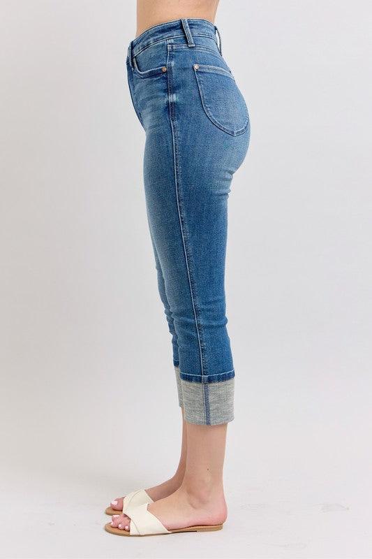 Judy Blue Full Size Skinny Cuff Capris Jeans with Pockets | Capri Jeans Daverri Fashions