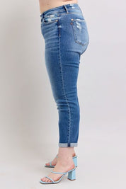 Judy Blue Full Size Button Fly Distressed Jeans with Pockets Jeans