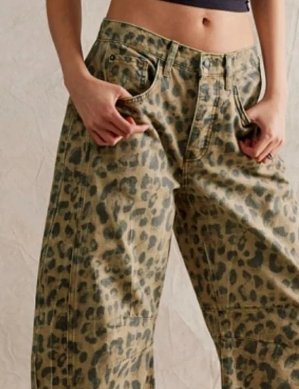 Retro Barrel Jeans with Pockets | Jeans Daverri Fashions