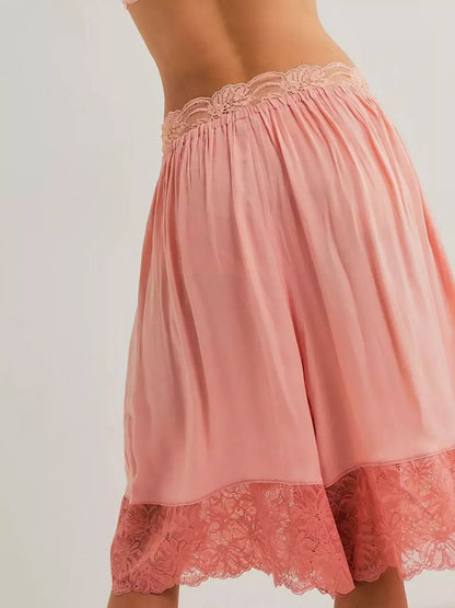 Lace Detail Shorts - DAVERRI FASHIONS