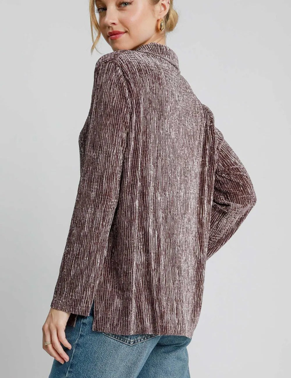 Umgee Side Slit Texture Button Up Shirt | Daverri Fashions