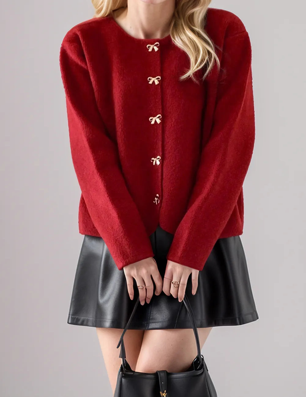 aaf7a11b-1765-419f-b4f9-b301a8ea0443-Max