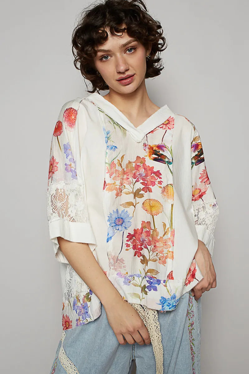 POL Floral V-Neck Raw Edge T-Shirt with Lace Detail T-Shirts