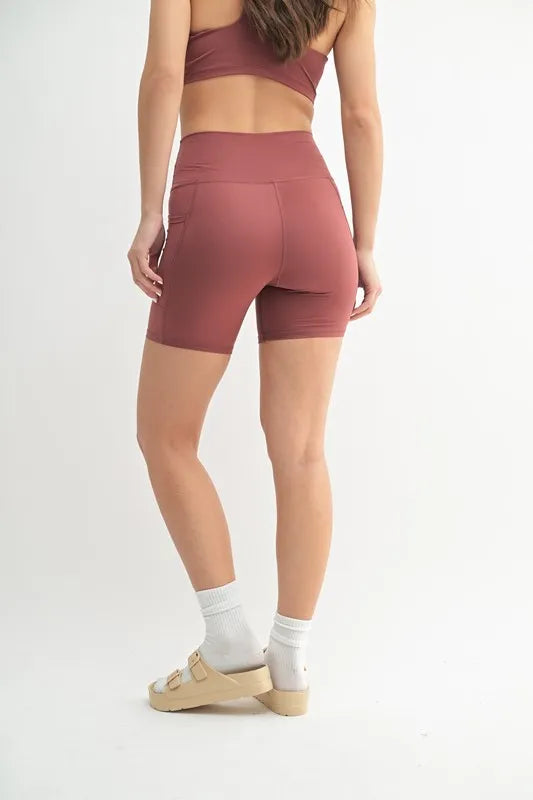 MONO B Venice Cloud Light Sculpt Biker Shorts