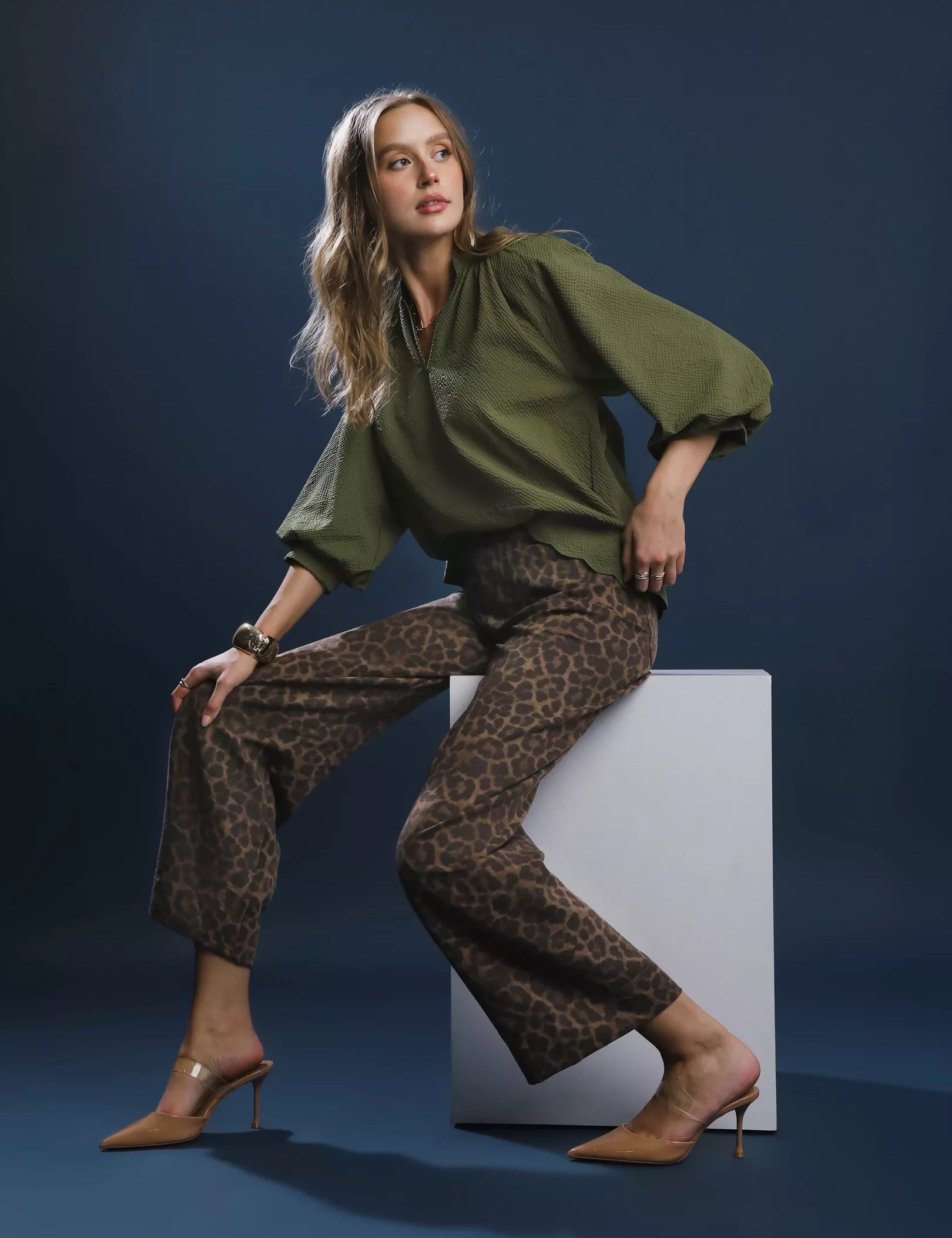 Umgee Full Size Textured Notched Balloon Sleeve Blouse Plus Size | Blouses Daverri Fashions
