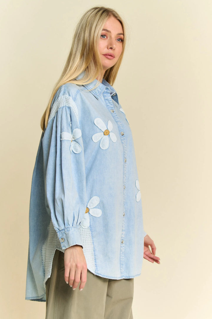 Davi & Dani Lightweight Washed Daisy Patch Waffle Knit Shirt Shirts