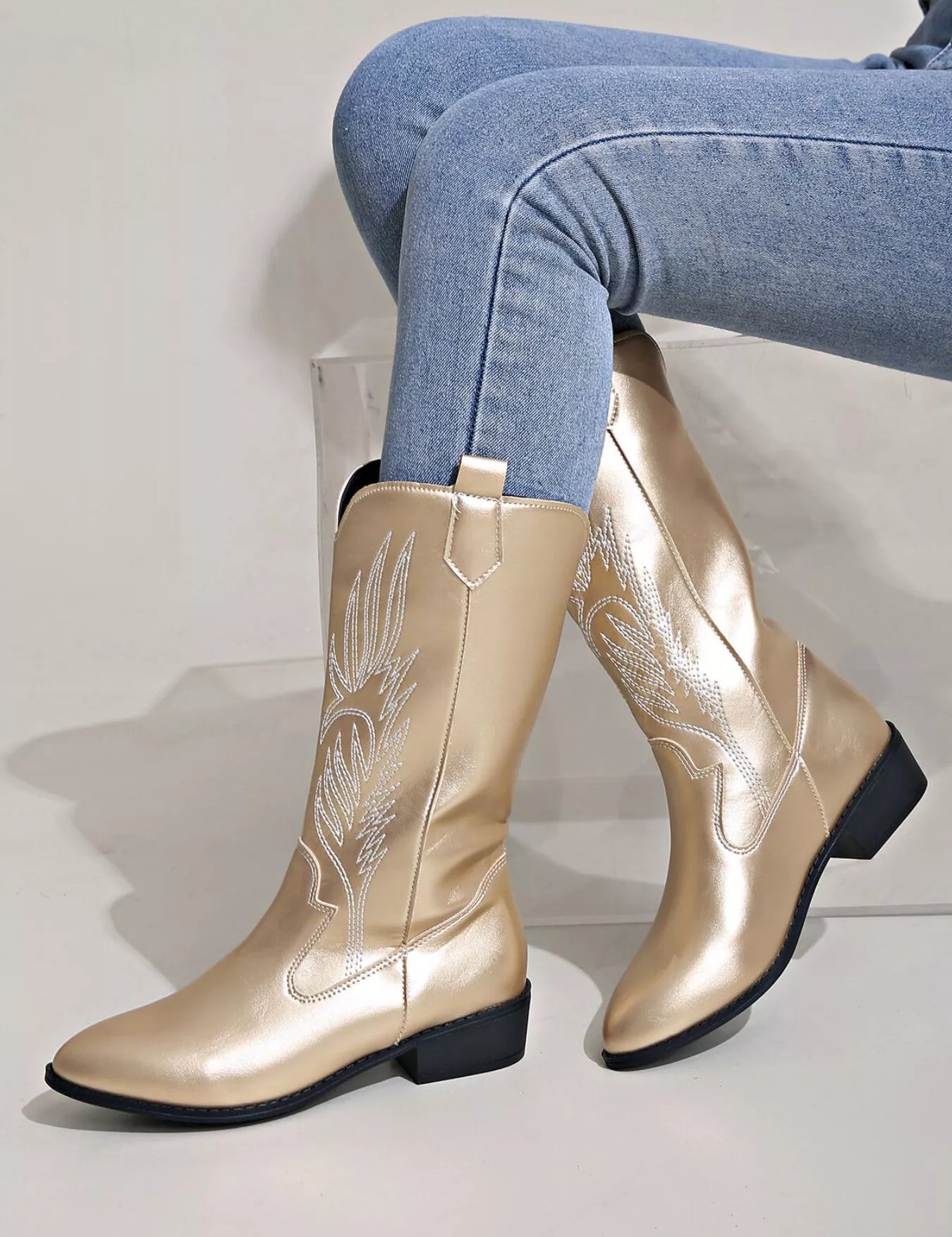 Gold Embroidered Block Heels Boots | Boots Daverri Fashions