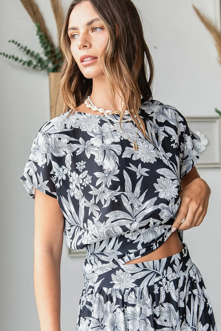 Mittoshop Tropical Print Top and Skirt Set Outfit Sets