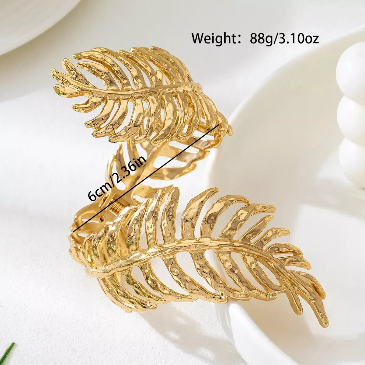 18K Gold-Plated Alloy Leaf Bracelet - DAVERRI FASHIONS