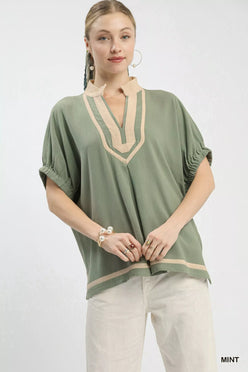 Umgee mint linen cotton blend V-neck blouse with beige trim and ruched sleeves