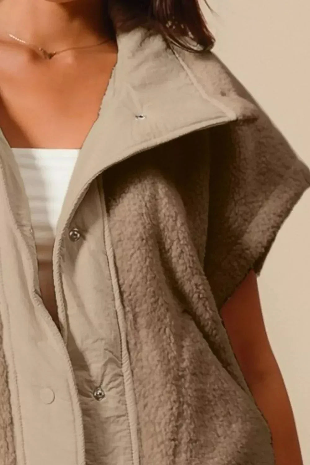 SO ME Over Sized Soft Sherpa Fur Sleeveless Vest Jacket - DAVERRI FASHIONS